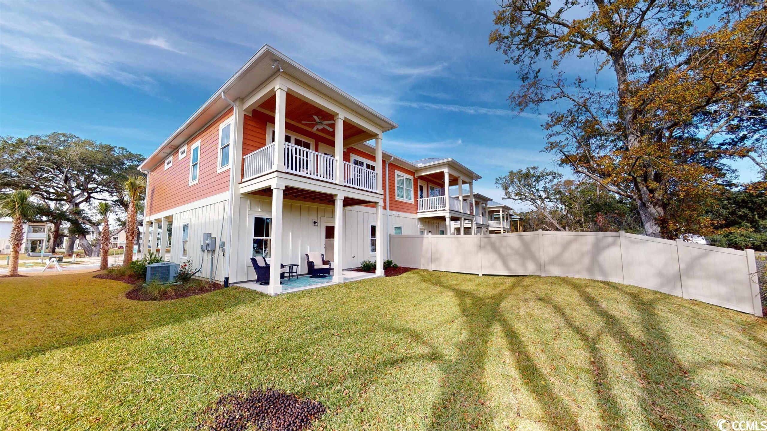 back yard screened porch townhome for sale sunnyside village murrells inlet south carolina 