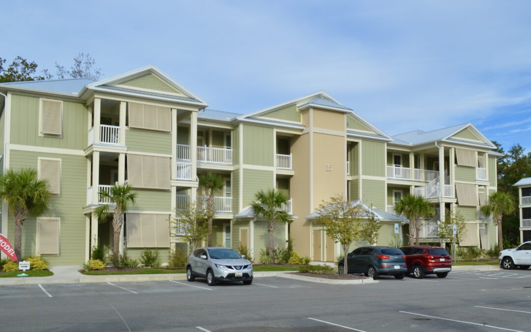 Sunnyside Condo 3C / Building II